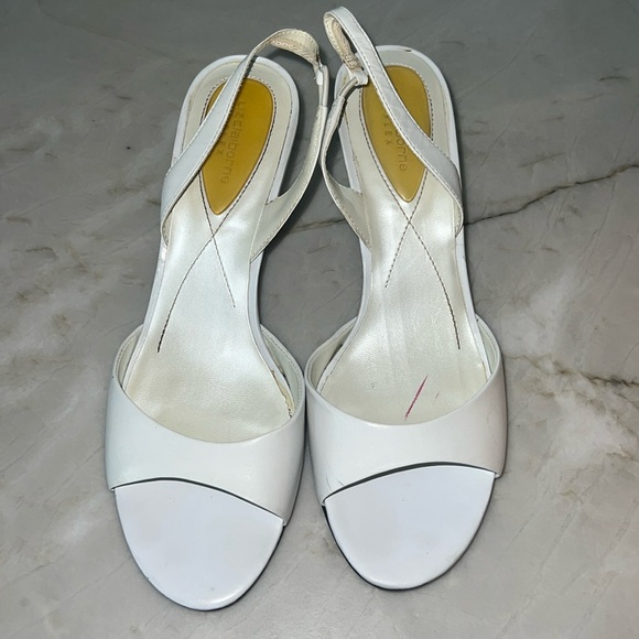 Liz Claiborne White FLEX Heeled Peep Toe Strappy Sandal Sz 9 - Picture 1 of 7